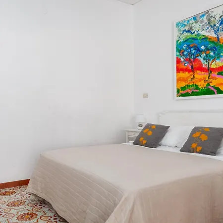Bright 3 Bedrooms With Seaview Balcony Apartment Sorrento