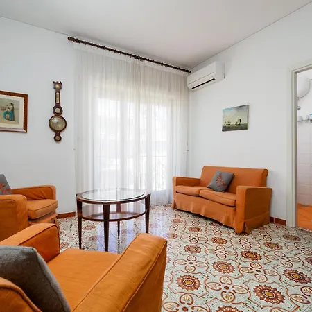 Bright 3 Bedrooms With Seaview Balcony Apartment