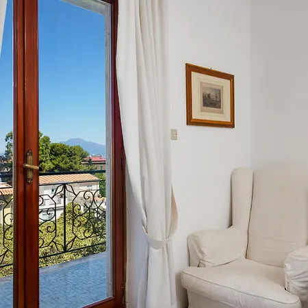 Bright 3 Bedrooms With Seaview Balcony Apartment