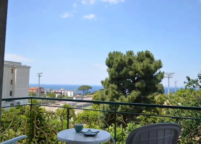 Appartement Bright 3 Bedrooms With Seaview Balcony Sorrente