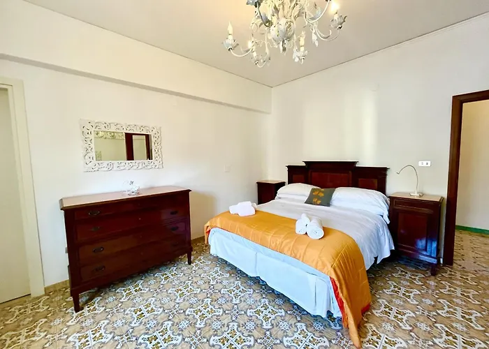 Bright 3 Bedrooms With Seaview Balcony Appartement